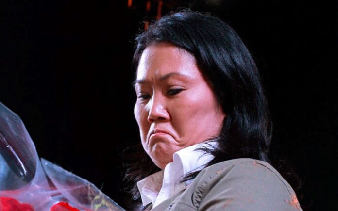 Keiko Fujimori molesta